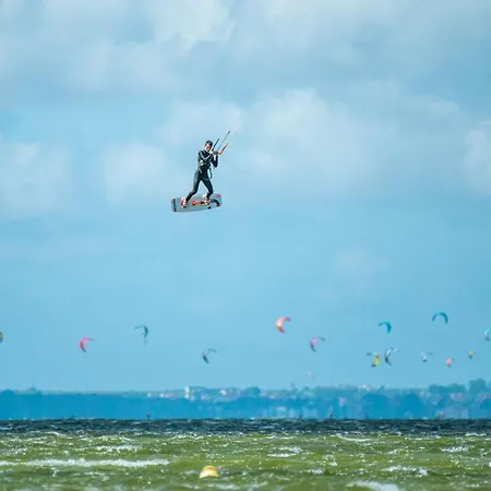 Hellohel Klimatyzowane Przyczepy Surf Kite Wind Kemp Jastarnia